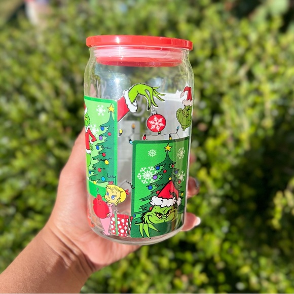 Believe Grinch 16oz Authentic Libby Glass Can with Bamboo Lid and Straw - Picture 2 of 6